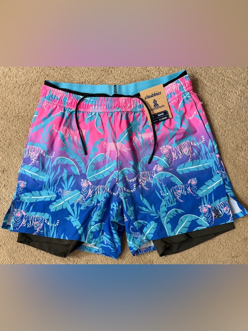 NWT Chubbies Tiger Floral Swim Trunks  SZ Med